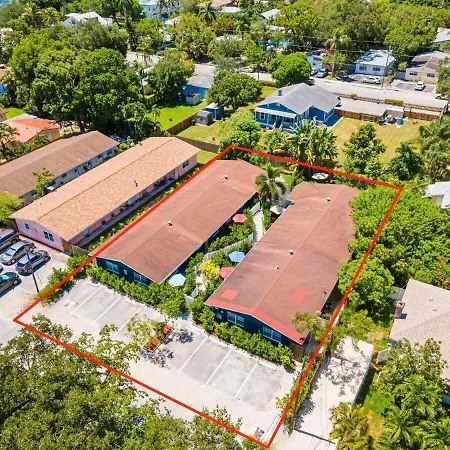 Lovely 2 Bedroom Condo With Free Parking On Premises